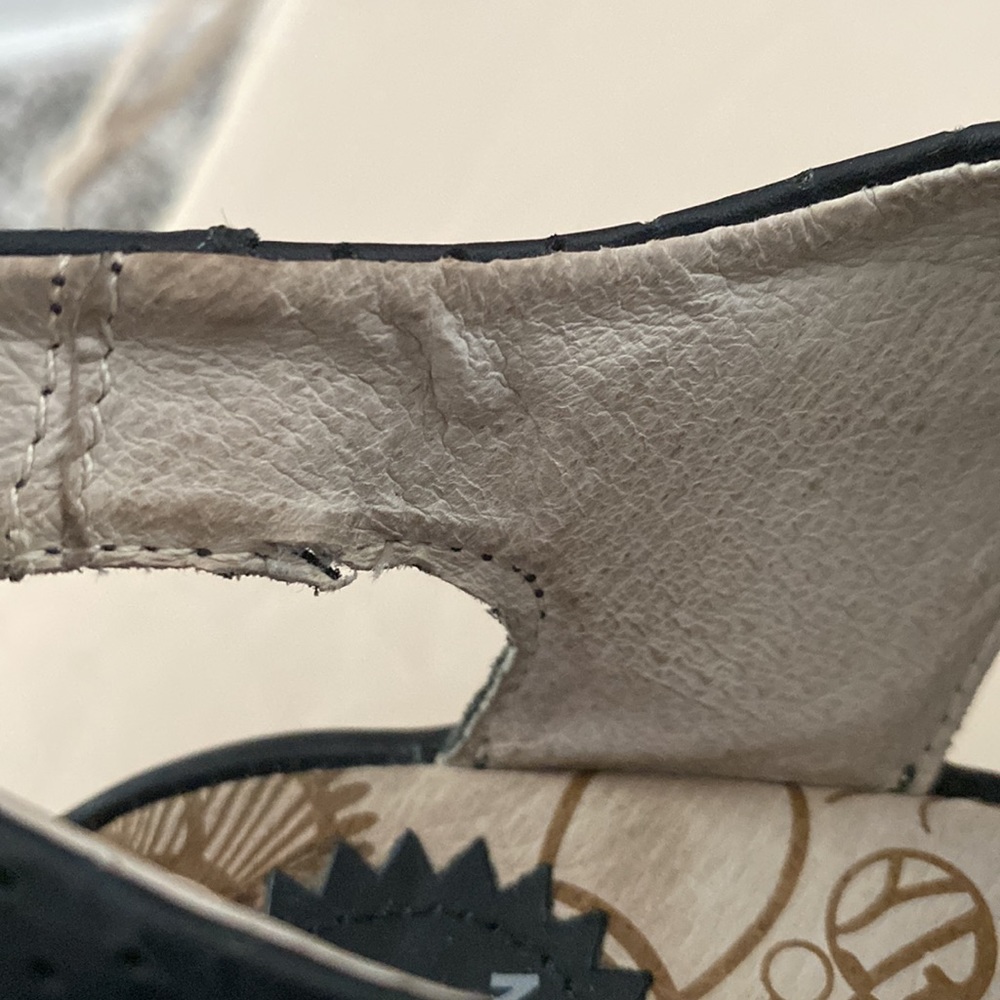 Fly London lace up- open toe wedge shoe- black size 41 - Picture 7 of 7